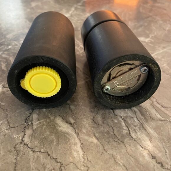 Vintage Danish Modern Salt Shaker and Pepper Grinder Black Wood Cylinders - Picture 4 of 11